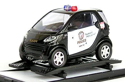   Smart City Coupe L.F. Police