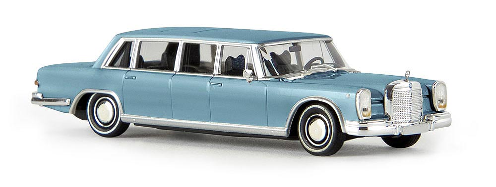 13006 Brekina.   Mercedes-Benz 600 Pullman (W100)