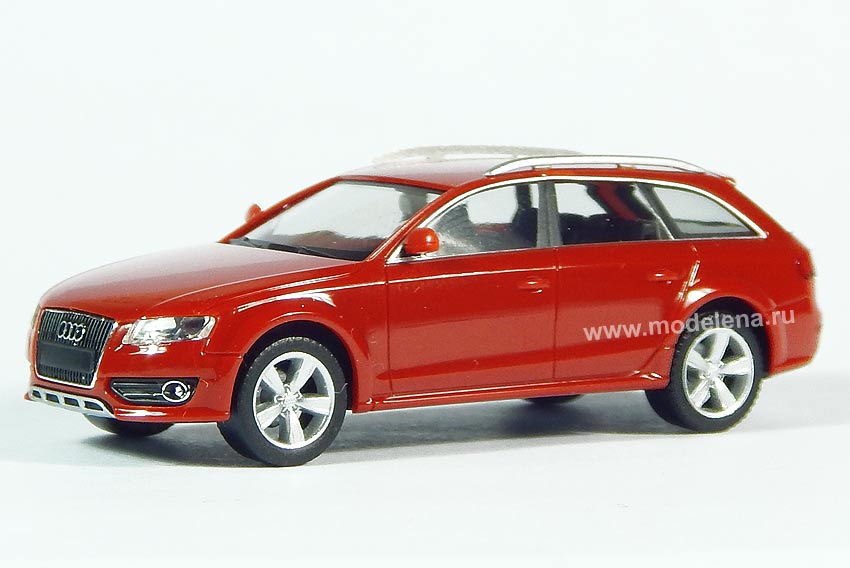   Audi A4 Allroad (R)