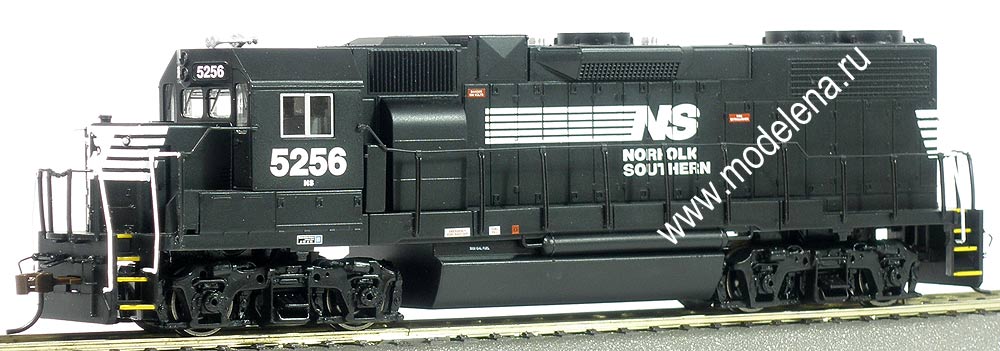  GP38-2 4-    