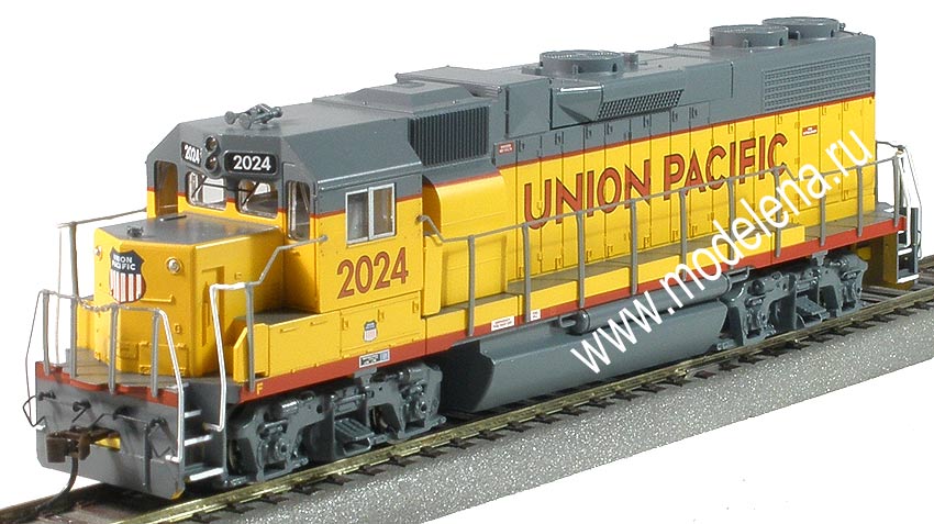  GP38-2 4-    