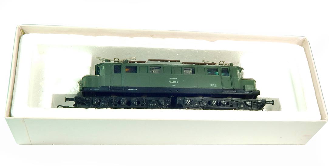 Piko BR144 137-0