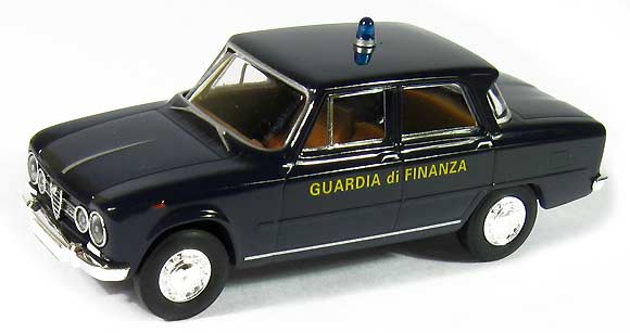   Alfa Romeo Giulia  Guardia di Finanza