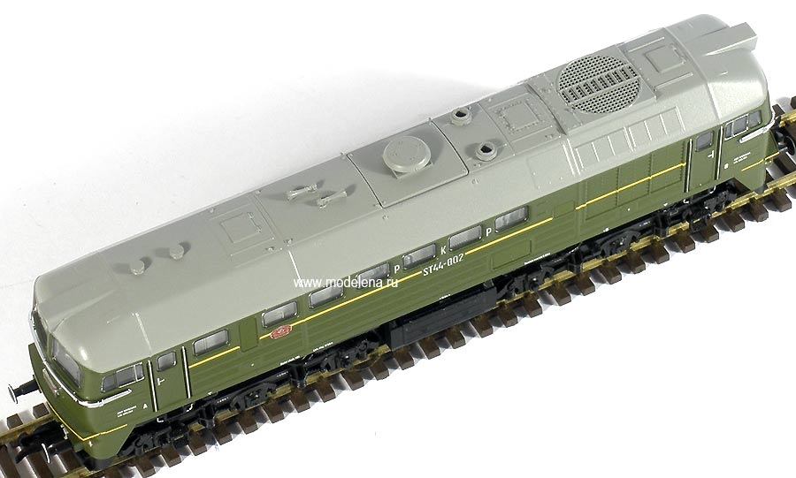  ST44-002 (  62)