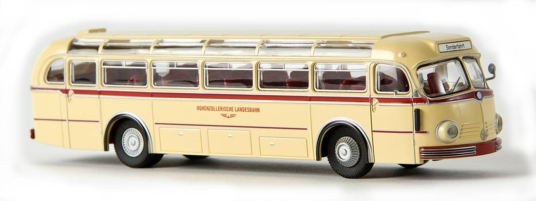  Mercedes-Benz O 6600 H Reisebus